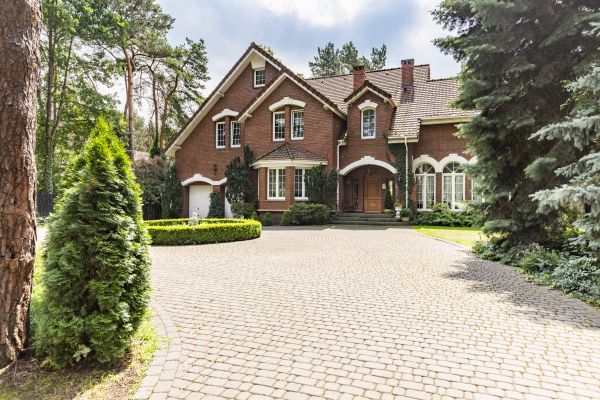 Driveway Brick Repair in Michigan City